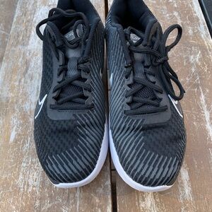 Nike Black and White Athletic Shoes